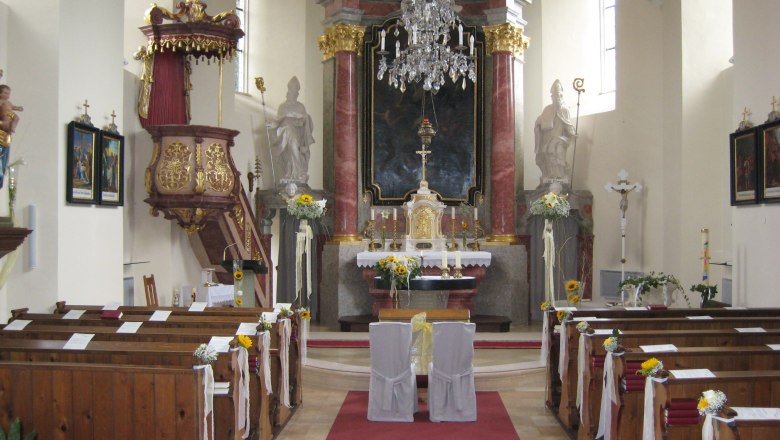 Kirche Burg Neuhaus, © Burg Neuhaus Kirche Burg Neuhaus, © Burg Neuhaus