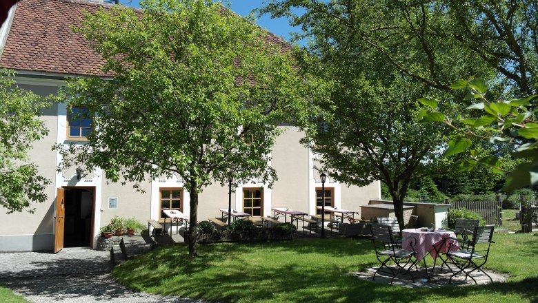 Mostheuriger Schwingenschlögl, © Fam. Schwingenschlögl Mostheuriger Schwingenschlögl, © Fam. Schwingenschlögl