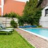 Swimmingpool mit Garten, © Guestia GmbH Swimmingpool mit Garten, © Guestia GmbH