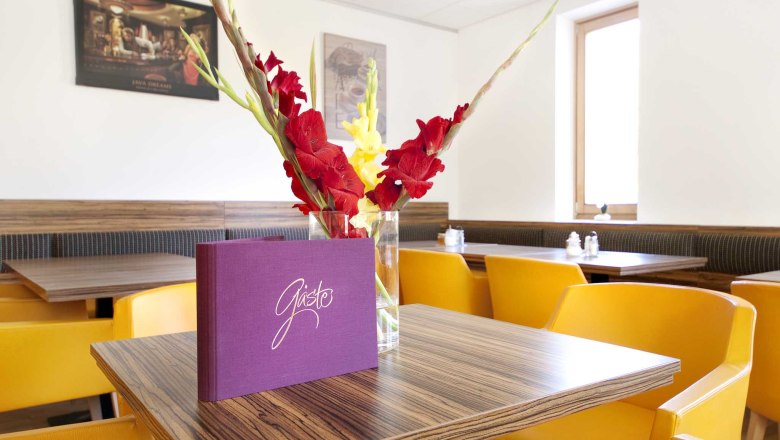 Zusammensitzen, © Brandtner Zusammensitzen, © Brandtner