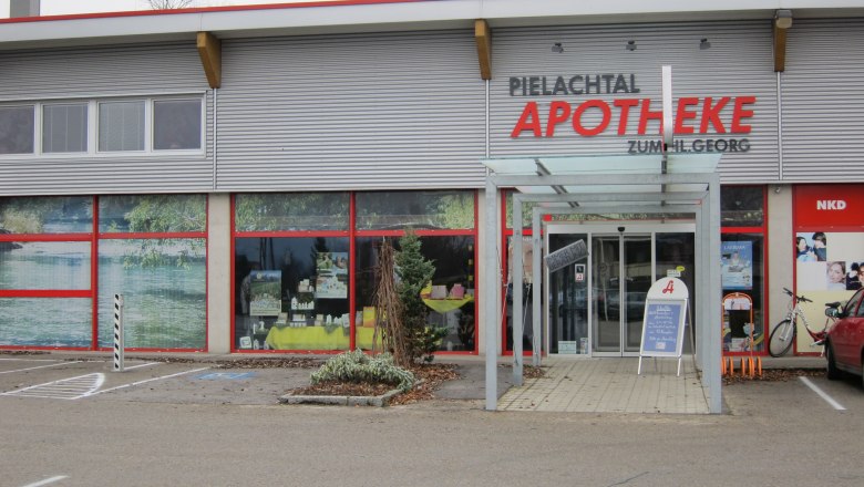 Apotheke Pielachtal zum Heiligen Georg, © Gemeinde Hofstetten-Grünau Apotheke Pielachtal zum Heiligen Georg, © Gemeinde Hofstetten-Grünau
