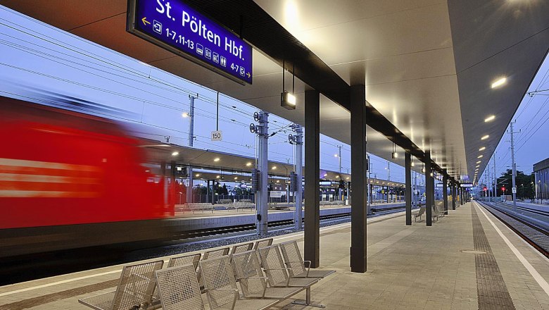 St. Pölten Hauptbahnhof, © ÖBB, Robert Deopito St. Pölten Hauptbahnhof, © ÖBB, Robert Deopito