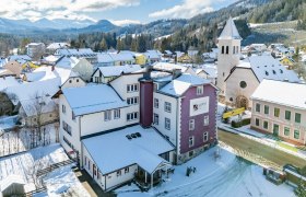 Pension Zuser im Winter, &copy; Dorfresort, Lindmoser