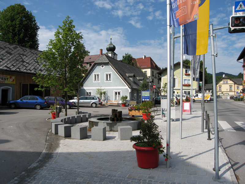 Marktplatz mit Brunnen