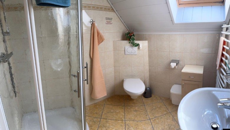 Doppelzimmer im G&auml;stehaus (2), &copy; Haus Karner