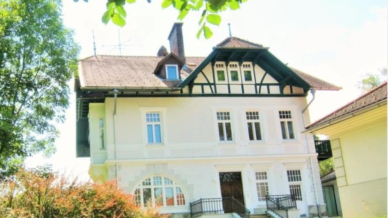 Haus au&szlig;en, &copy; Monika Steininger