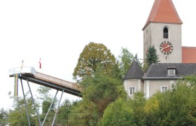 Aussichtsplattform und Kirchturm in Kirchberg an der Pielach.
