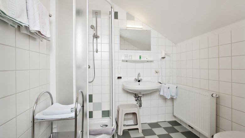 Badezimmer, &copy; Zusers Pension