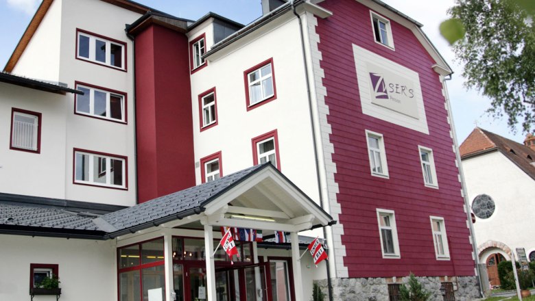 Zusers Pension - Au&szlig;enansicht, &copy; zVg