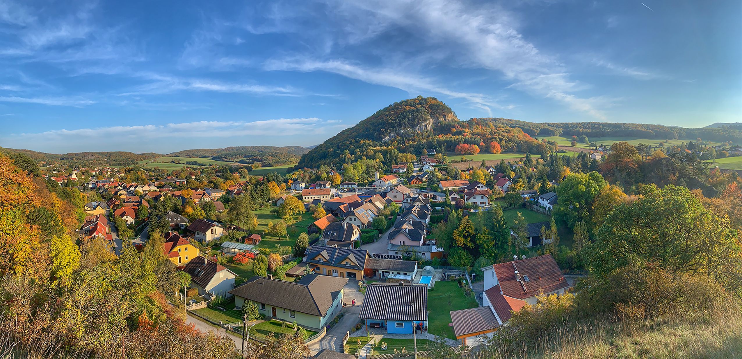 Panoramabild von Alland