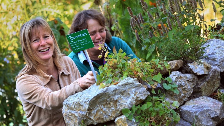 Wildkr&auml;uterhotel Steinschalerhof Schaugarten, &copy; weinfranz.at