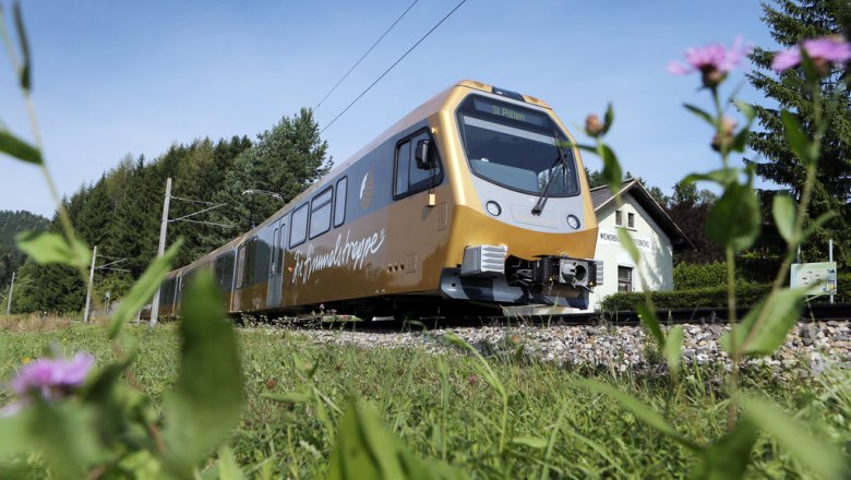 Zügig unterwegs: Die Mariazellerbahn, © Mostviertel Tourismus, weinfranz.at